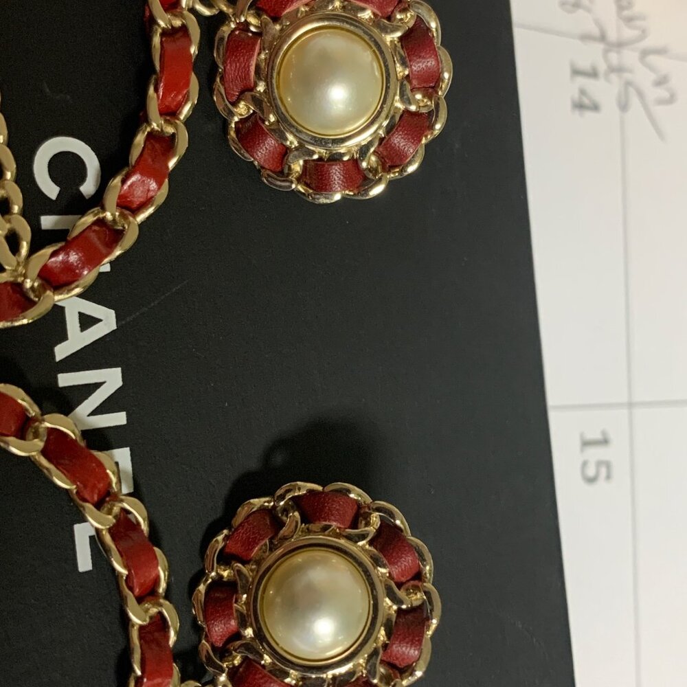 Chanel Red Leather and Gold Chain CHANEL Hoop Pearl Earrings  929 shipped Pearl - Picture 2 of 6